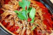 用“掌锅”造句